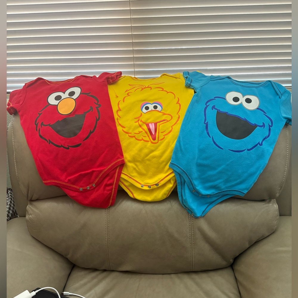 NWOT Sesame Street Character Onesies Set (18 mos)
